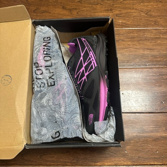 The North Face Ultra Cardiac Running Shoes Women's Size 7 TNFBLK Black /SWTVIOLT - Picture 12 of 13